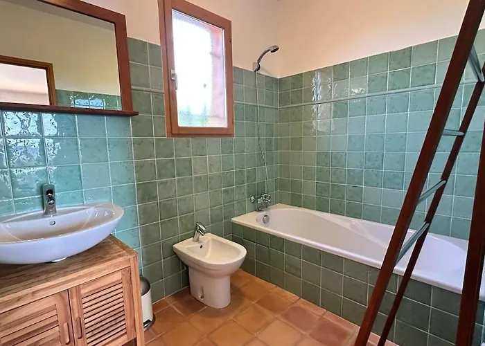 La Castagna Sea View Pool 科蒂基亚瓦里